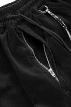 Load image into Gallery viewer, mastermind JAPAN WIDE CORDUROY PAINTER PANTS (BLACK)