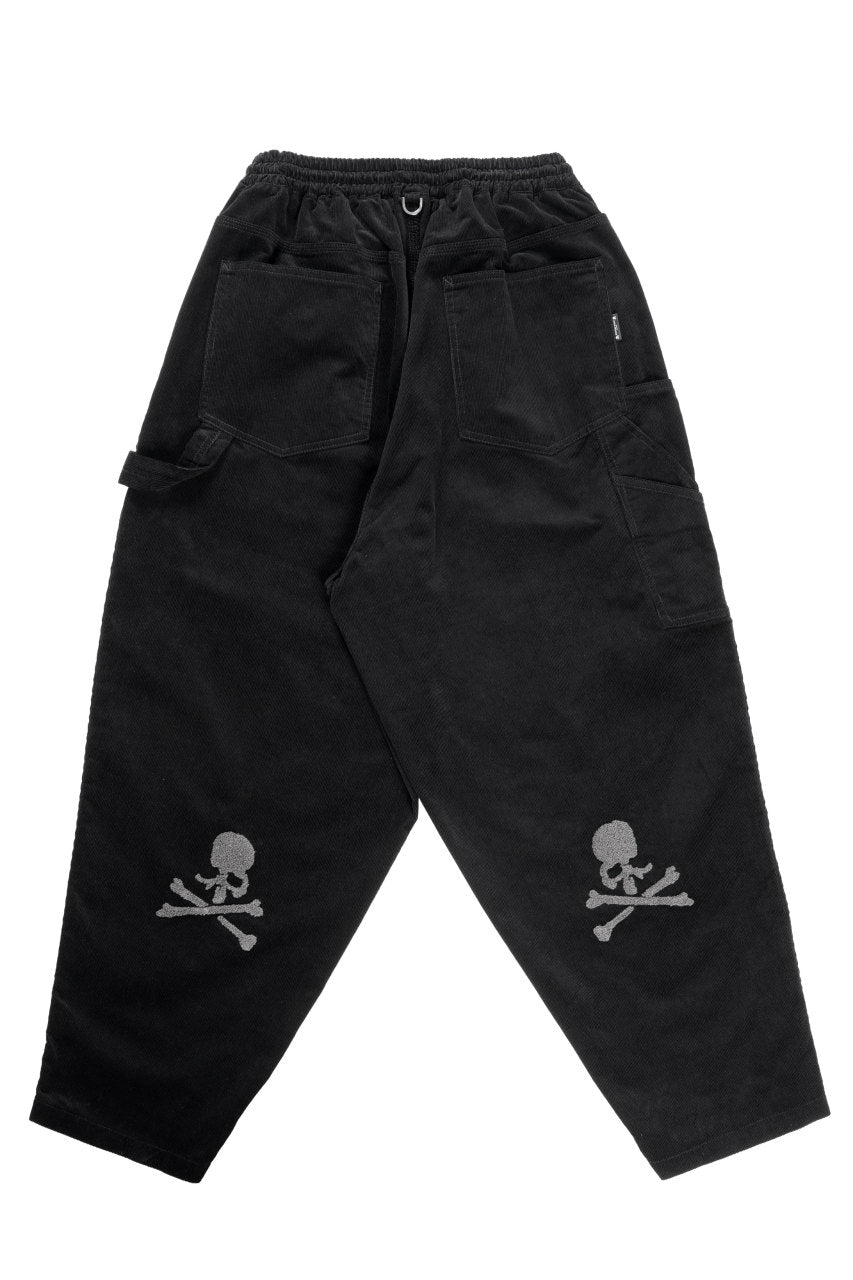 Load image into Gallery viewer, mastermind JAPAN WIDE CORDUROY PAINTER PANTS (BLACK)