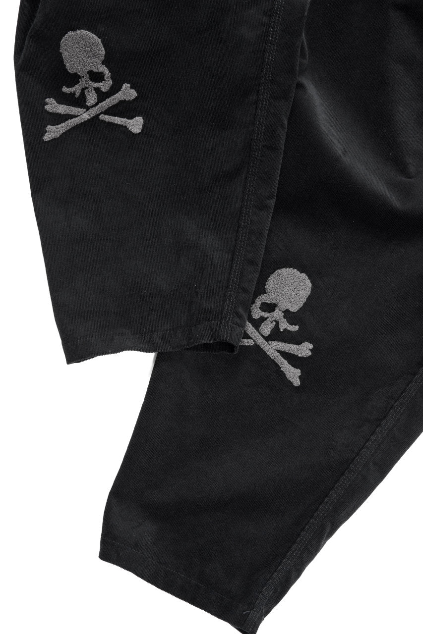 Load image into Gallery viewer, mastermind JAPAN WIDE CORDUROY PAINTER PANTS (BLACK)