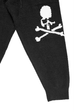 Load image into Gallery viewer, MASTERMIND WORLD LOUNGE LONG PANTS / SOFTLY BOA FLEECE (BLACK x WHITE)