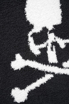 Load image into Gallery viewer, MASTERMIND WORLD LOUNGE LONG PANTS / SOFTLY BOA FLEECE (BLACK x WHITE)