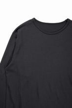 画像をギャラリービューアに読み込む, CAPERTICA SOLID L/S TEE / SUPER 140s WASHABLE WOOL MW_JERSEY (CARBON GRAY)