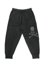 Load image into Gallery viewer, MASTERMIND WORLD LOUNGE LONG PANTS / SOFTLY BOA FLEECE (BLACK x CHARCOAL)