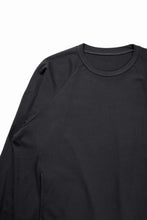 画像をギャラリービューアに読み込む, CAPERTICA WOOL SWEAT 2025ver. / SUPER 140s WASHABLE WOOL MW_JERSEY (CARBON GRAY)