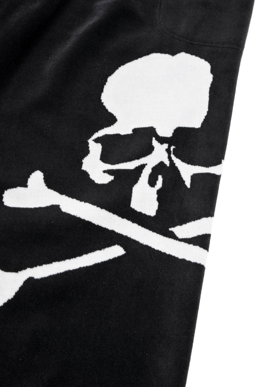 Load image into Gallery viewer, MASTERMIND WORLD VELOUR PANTS (BLACK)