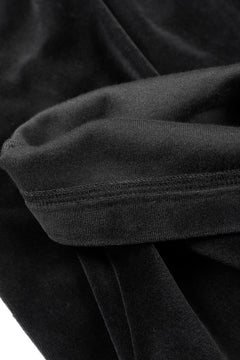 Load image into Gallery viewer, MASTERMIND WORLD VELOUR PANTS (BLACK)