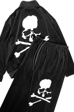 Load image into Gallery viewer, MASTERMIND WORLD VELOUR TRACK JACKET (BLACK)