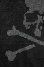 Load image into Gallery viewer, MASTERMIND WORLD LOUNGE FULL-ZIP HOODIE / SOFTLY BOA FLEECE (BLACK x CHARCOAL)