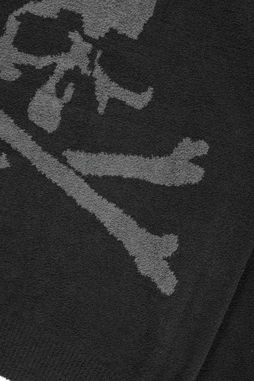 Load image into Gallery viewer, MASTERMIND WORLD LOUNGE CARDIGAN / SOFTLY BOA FLEECE (BLACK x CHARCOAL)