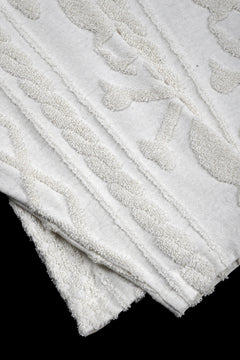 Load image into Gallery viewer, MASTERMIND WORLD OG ARAN SWEAT SHIRT (IVORY)