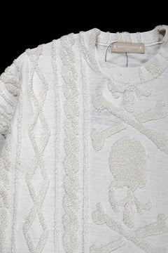 Load image into Gallery viewer, MASTERMIND WORLD OG ARAN SWEAT SHIRT (IVORY)