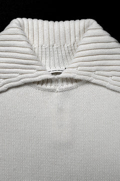 画像をギャラリービューアに読み込む, F/CE. REVERSE PATTERN COLLAR KNIT (IVORY)