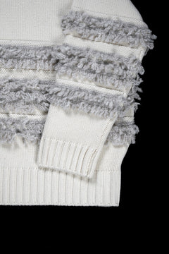 画像をギャラリービューアに読み込む, F/CE. DUAL TEXTURE SHIFTED LINES KNIT (IVORY)