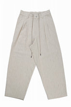 画像をギャラリービューアに読み込む, N/07 3 STITCHES WIDE TAPERED TROUSERS / HEAVY C/LI BUTCHER STRIPES (BEIGE)