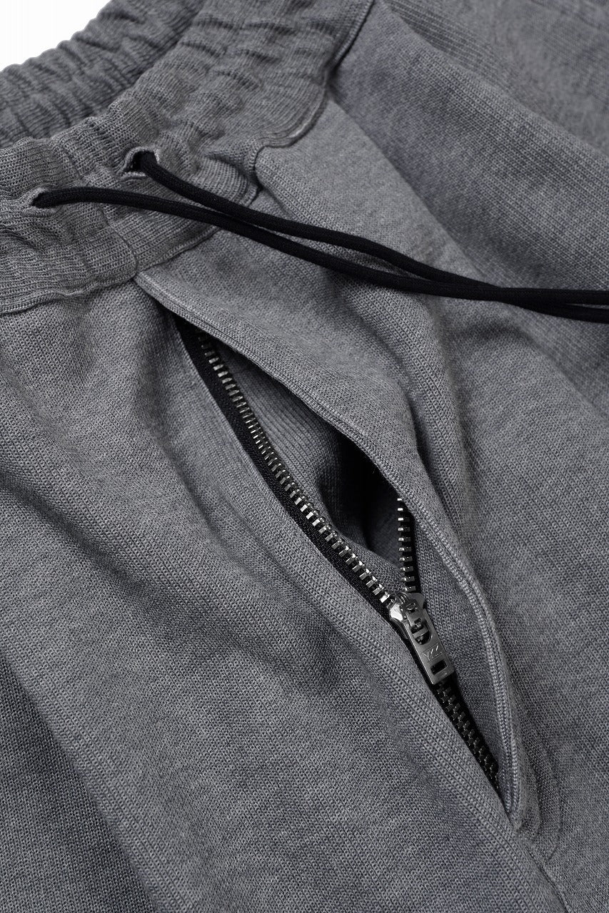 画像をギャラリービューアに読み込む, N/07 2 TUCKS EASY SHORTS / RIBBED CARDBOARD KNIT JERSEY (GREY)