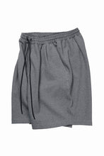 画像をギャラリービューアに読み込む, N/07 2 TUCKS EASY SHORTS / RIBBED CARDBOARD KNIT JERSEY (GREY)