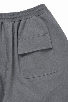 画像をギャラリービューアに読み込む, N/07 2 TUCKS EASY SHORTS / RIBBED CARDBOARD KNIT JERSEY (GREY)
