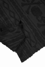 Load image into Gallery viewer, MASTERMIND WORLD OG ARAN HOODIE (BLACK)