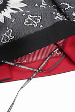 Load image into Gallery viewer, MASTERMIND WORLD REVERSIBLE LS TEE (BLACK x RED)