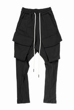 画像をギャラリービューアに読み込む, A.F ARTEFACT CARGO JOHDPURS SWEAT PANTS (BLACK)