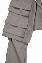 画像をギャラリービューアに読み込む, A.F ARTEFACT LAYERED BOOTS CUT PANTS / SYNTHETIC SUEDE LEATHER (GREY)