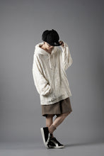 Load image into Gallery viewer, MASTERMIND WORLD OG ARAN HOODIE (IVORY)