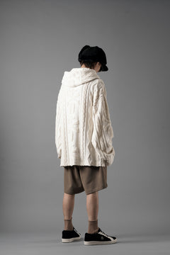 Load image into Gallery viewer, MASTERMIND WORLD OG ARAN HOODIE (IVORY)