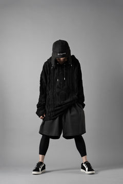 Load image into Gallery viewer, MASTERMIND WORLD OG ARAN HOODIE (BLACK)