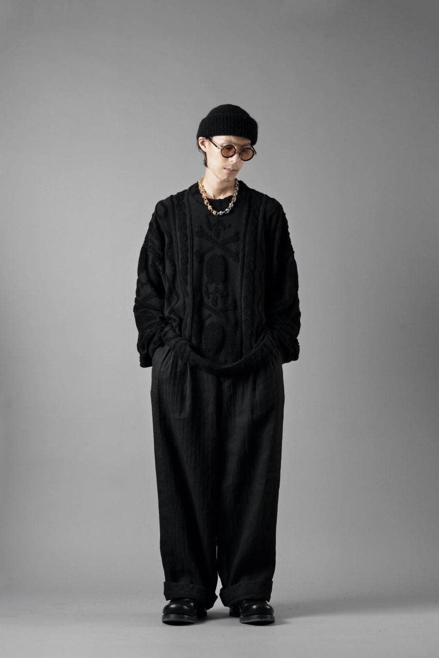 Load image into Gallery viewer, MASTERMIND WORLD OG ARAN SWEAT SHIRT (BLACK)