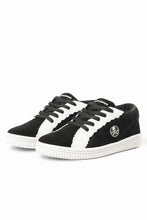 画像をギャラリービューアに読み込む, mastermind JAPAN x AIRWALK LOW CUT SNEAKER (BLACK x WHITE)