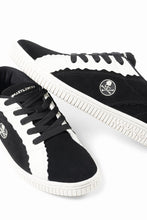画像をギャラリービューアに読み込む, mastermind JAPAN x AIRWALK LOW CUT SNEAKER (BLACK x WHITE)