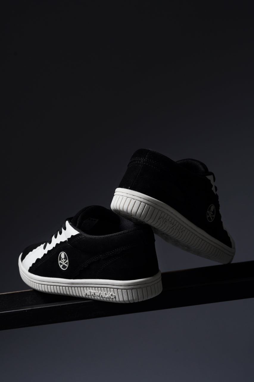 画像をギャラリービューアに読み込む, mastermind JAPAN x AIRWALK LOW CUT SNEAKER (BLACK x WHITE)