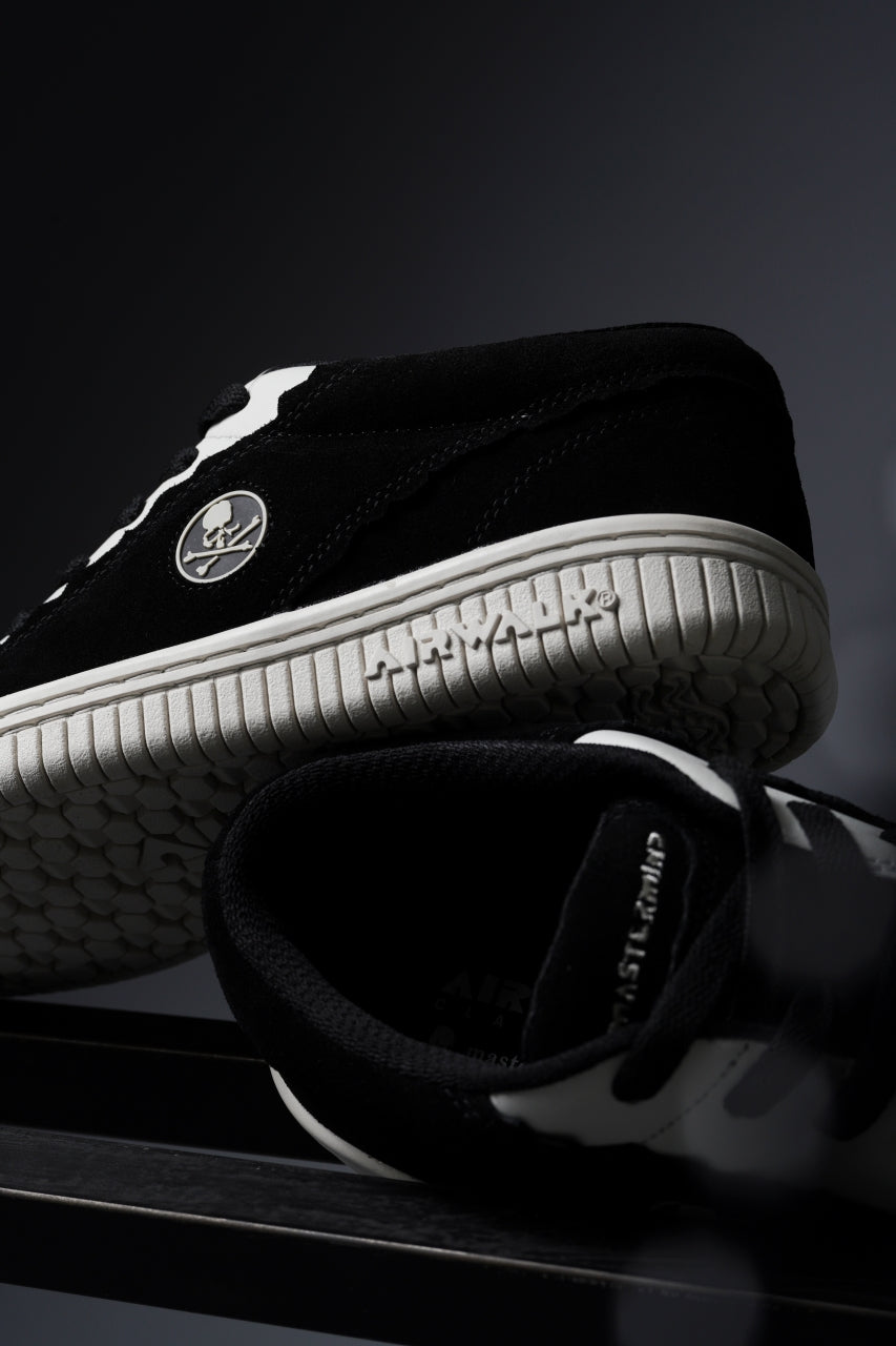 画像をギャラリービューアに読み込む, mastermind JAPAN x AIRWALK LOW CUT SNEAKER (BLACK x WHITE)