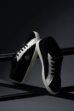 画像をギャラリービューアに読み込む, mastermind JAPAN x AIRWALK LOW CUT SNEAKER (BLACK x WHITE)