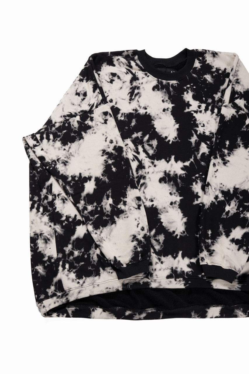 Load image into Gallery viewer, A.F ARTEFACT JUMBO CREW NECK TOPS / MOTTLED DYING (BLACK x IVORY)