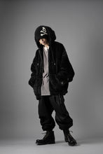 Load image into Gallery viewer, mastermind JAPAN POLAR BEAR ZIP-UP HOODIE (BLACK)