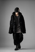 Load image into Gallery viewer, mastermind JAPAN POLAR BEAR ZIP-UP HOODIE (BLACK)