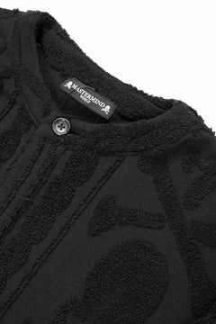 Load image into Gallery viewer, MASTERMIND WORLD OG ARAN CARDIGAN (BLACK)
