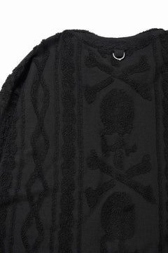 Load image into Gallery viewer, MASTERMIND WORLD OG ARAN CARDIGAN (BLACK)