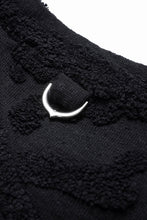 Load image into Gallery viewer, MASTERMIND WORLD OG ARAN CARDIGAN (BLACK)