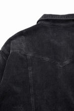 Load image into Gallery viewer, Professor.E AGED CORDUROY JKT (AGED BLACK)