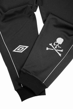 画像をギャラリービューアに読み込む, MASTERMIND WORLD x UMBRO TRACK PANTS (BLACK)