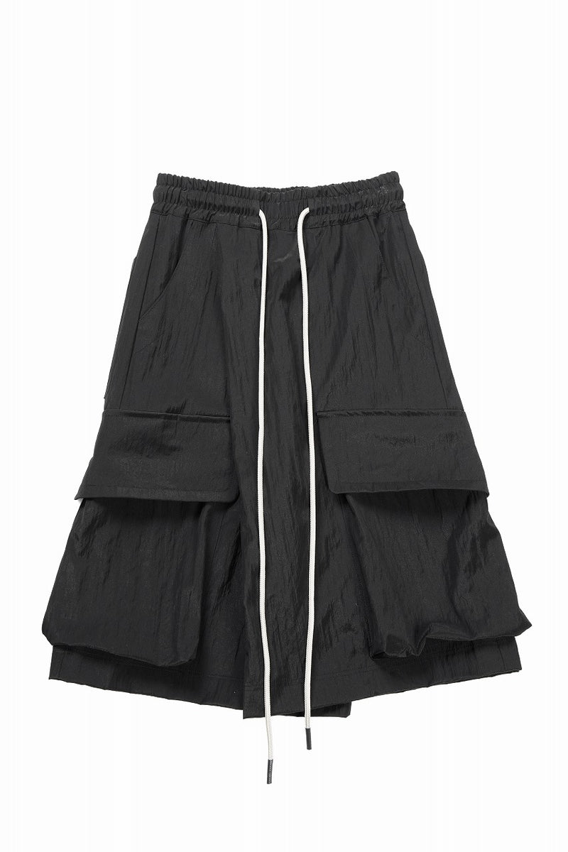 A.F ARTEFACT VOLUME WRAP CARGO SHORTS (BLACK)の通販サイト - LOOM