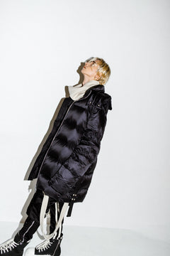 画像をギャラリービューアに読み込む, A.F ARTEFACT exclusive DUVET VERTICAL DOWN JACKET (BLACK)