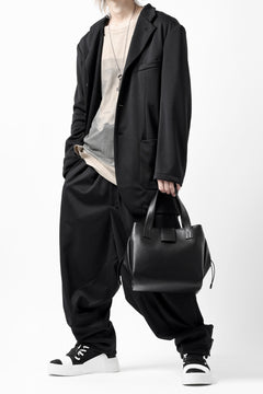 画像をギャラリービューアに読み込む, discord Yohji Yamamoto Gusset Diaphragm Tote Bag (M) / Smooth Cow Leather (BLACK)