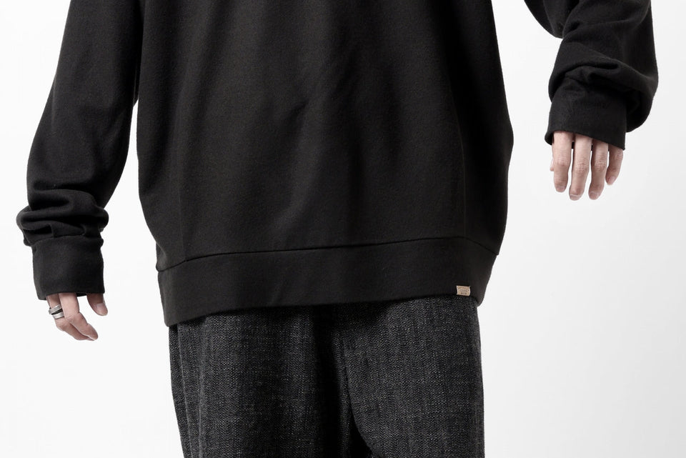 画像をギャラリービューアに読み込む, COLINA TUCK SWEAT TOPS / SUPER 140s WASHABLE WOOL (EBONY)