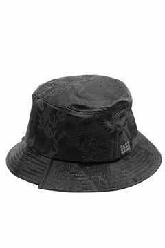 画像をギャラリービューアに読み込む, Feng Chen Wang BLACK DRAGON PATTERN SATIN BUCKET HAT (BLACK)