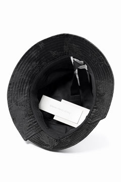 Load image into Gallery viewer, Feng Chen Wang BLACK DRAGON PATTERN SATIN BUCKET HAT (BLACK)