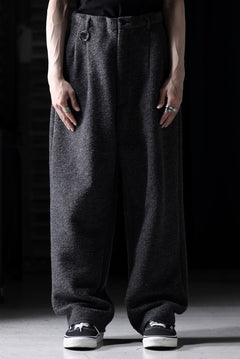 画像をギャラリービューアに読み込む, TARO HORIUCHI / th products KAPOOR / Wide Tapered Pants / travel wool premiere (gray)