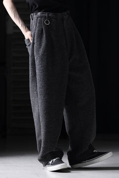 画像をギャラリービューアに読み込む, TARO HORIUCHI / th products KAPOOR / Wide Tapered Pants / travel wool premiere (gray)